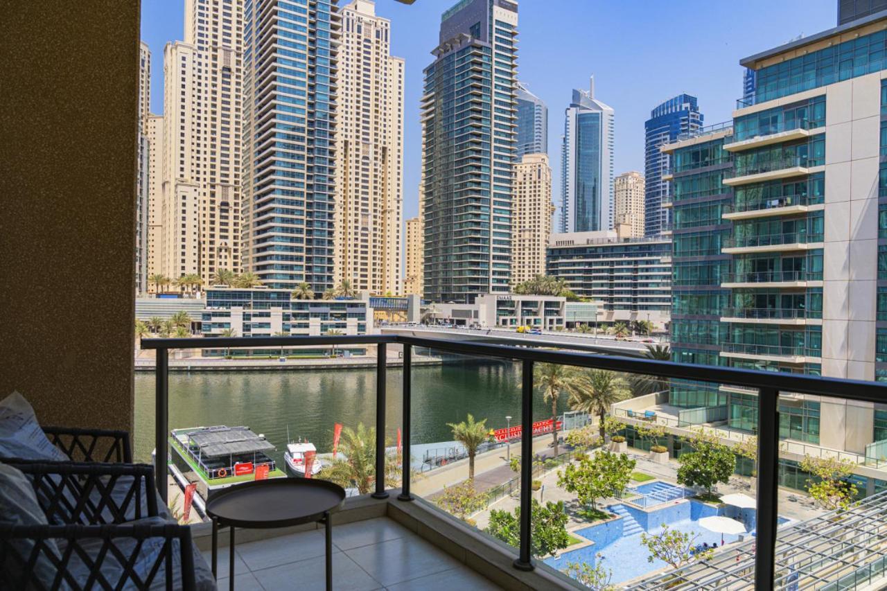 Luxurious Waterfront At Al Majara Dubai Marina Apartment Екстериор снимка